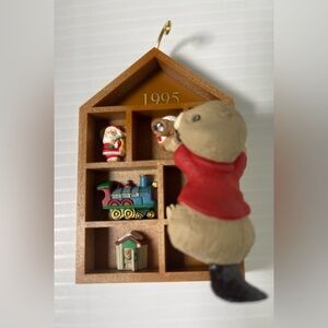 Hallmark Keepsake Ornament Collectors Club Collecting Memories Beaver 1995 VTG